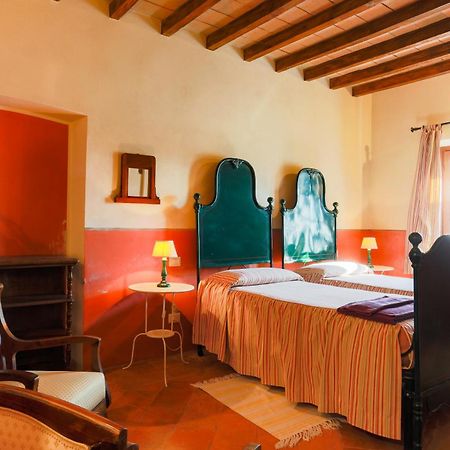 Agriturismo Le Corti Della Gualdana Вогера Екстериор снимка